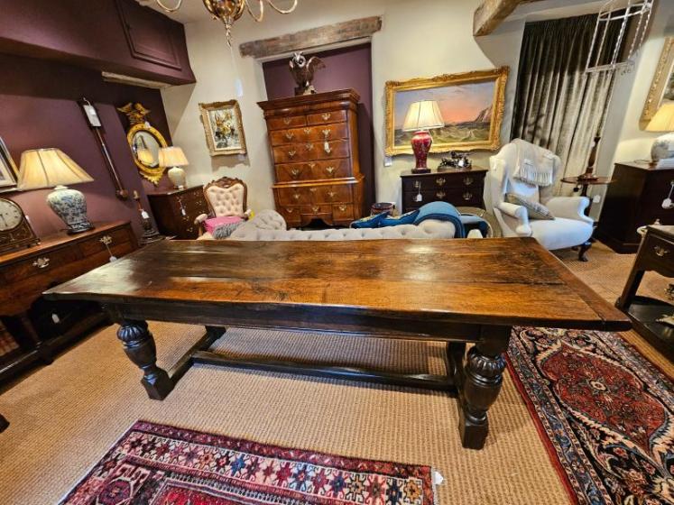 Georgian Oak Refectory Table - Image 2