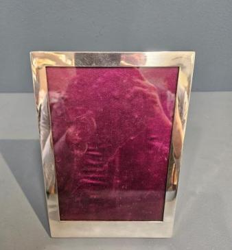 George V Portrait Size Photo Frame