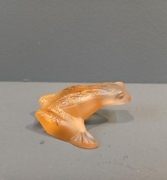 Lalique Gold Opalescent Leaping Frog