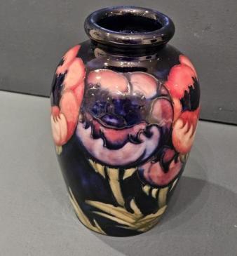 Superb Early Moorcroft Big Poppy Roll Neck Vase