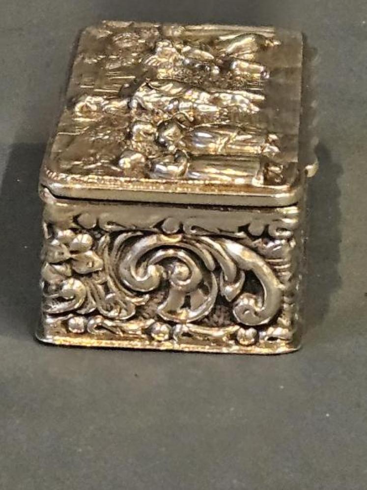 Fine Quality Edwardian Chester Silver Ring Box - Image 6