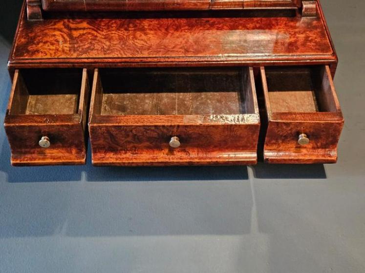 George II Burr Elm Toilet Mirror - Image 5