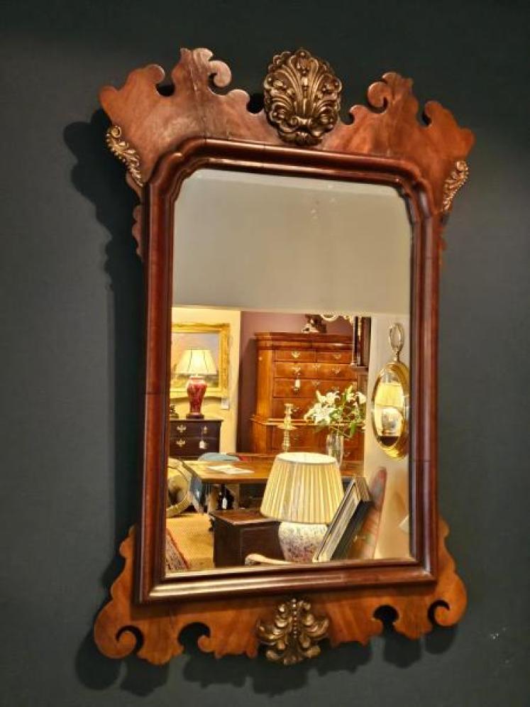 George III Mahogany Mirror - Image 1