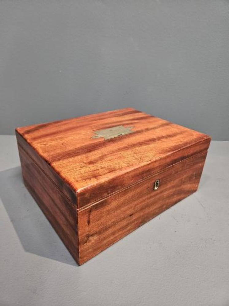 Regency Mahogany Jewellery Box - Image 4