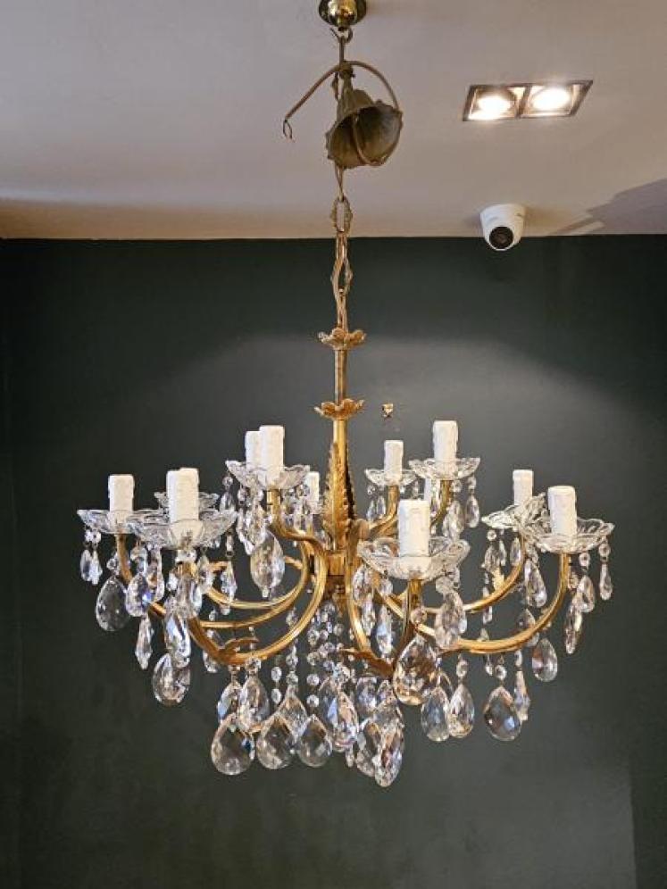 1920's Gilt Brass and Crystal 12 Arm Chandelier - Image 1