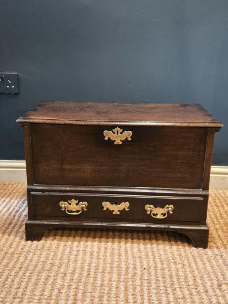 George II Oak Coffer Bach - Image 2