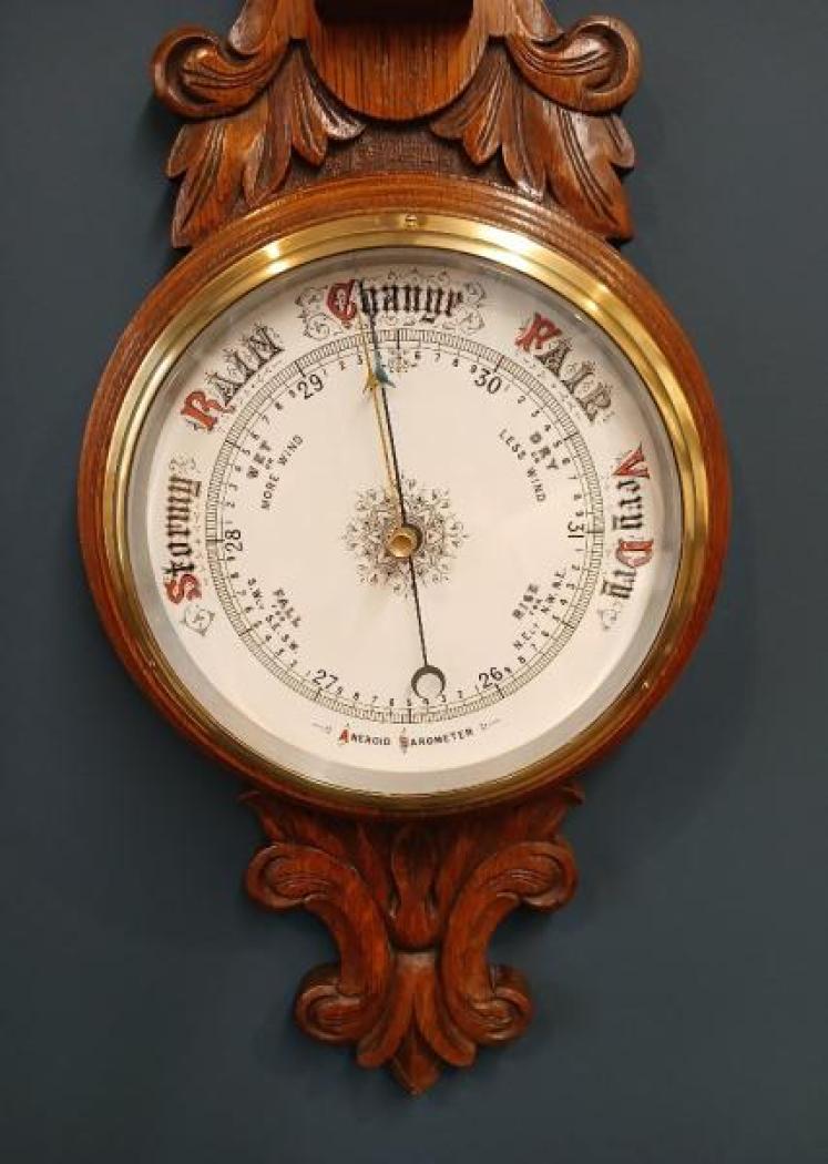 Victorian Oak Porcelain Dial Banjo Barometer - Image 3