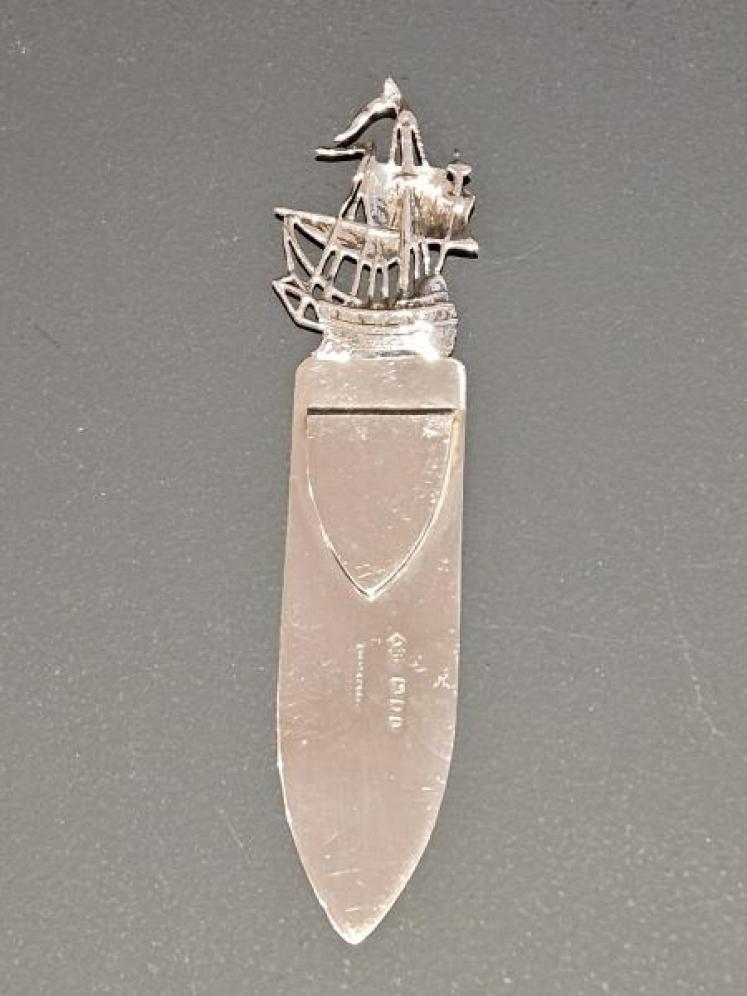 Large Silver Galleon Top Book Mark and Page Turner - Image 1