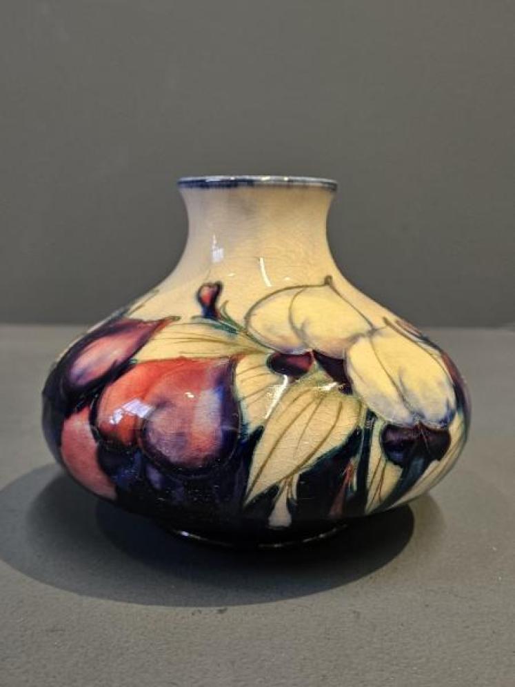 Early Moorcroft Wisteria White Top Vase - Image 4
