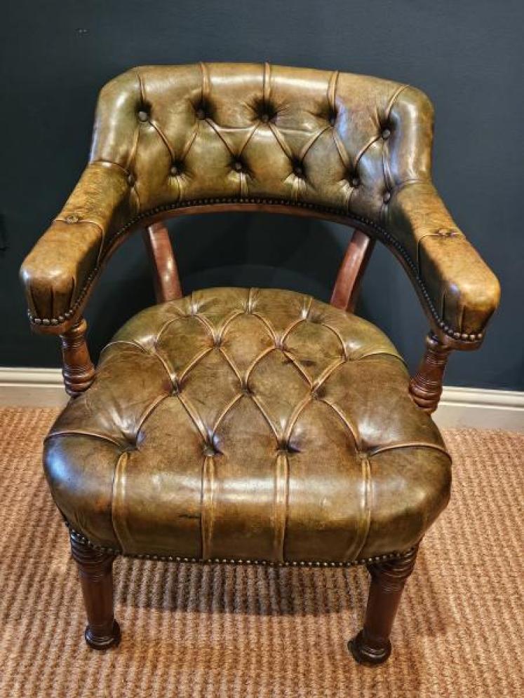 Victorian Deep Button Green Leather Desk Chair - Image 2