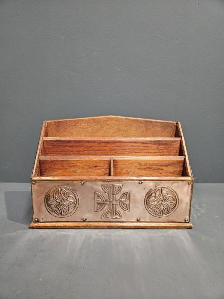 Glasgow School Copper on Oak Letter Rack - Image 1