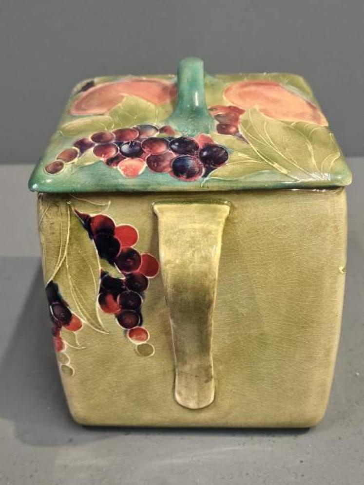 Early Moorcroft Green Pomegranate Twin Handle Biscuit Box and Cover - Image 2