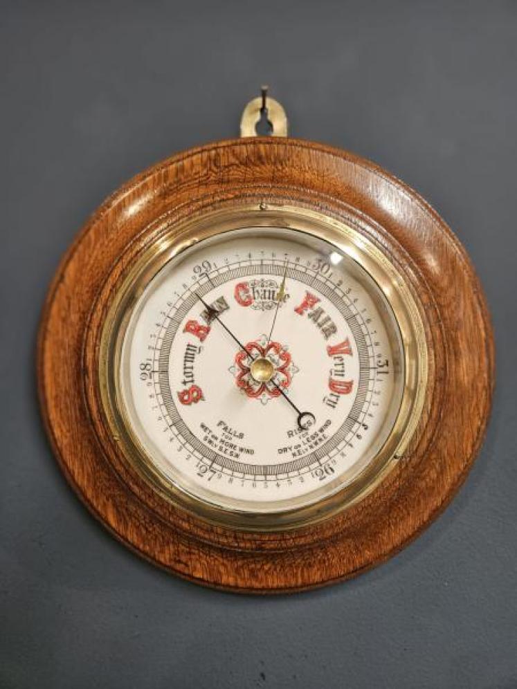 Victorian Oak Barometer - Image 1