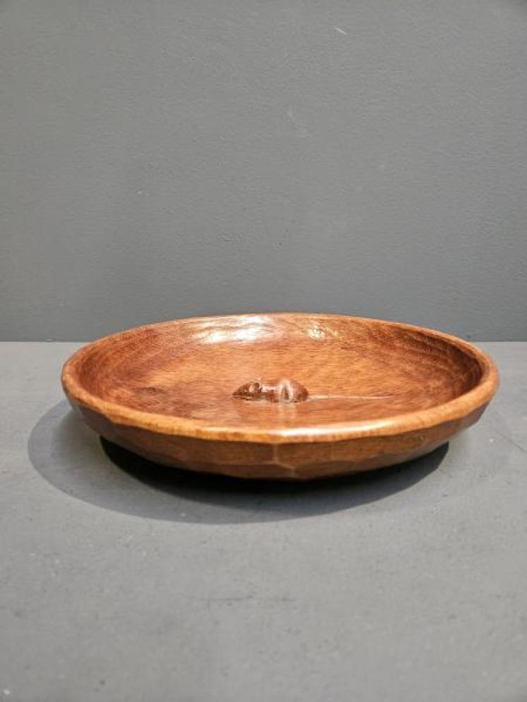 Superb Thompson's of Kilburn Mouseman Adzed Oak Bowl - Image 2