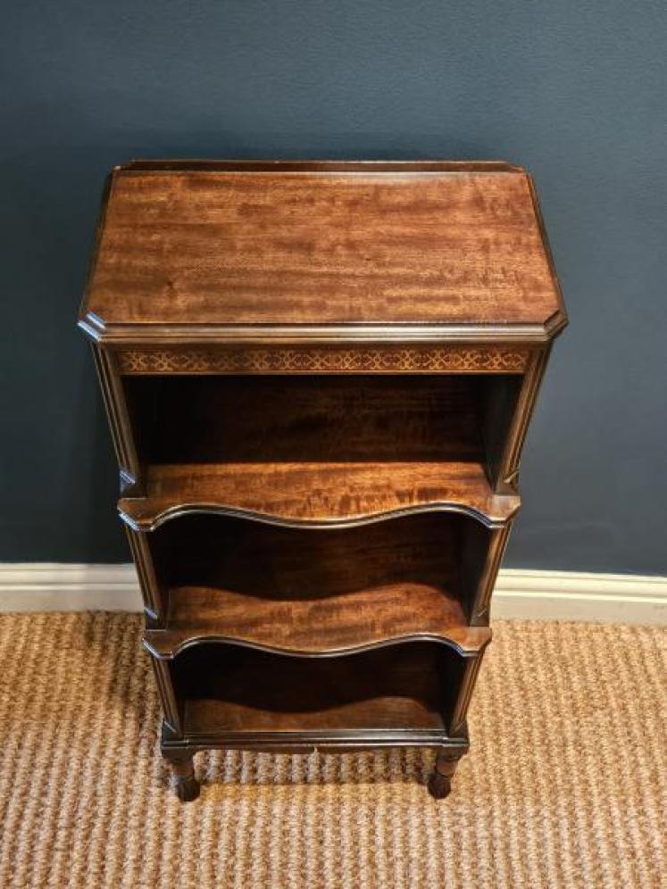 Small Edwardian Mahogany Waterfall Bookcase - Image 5