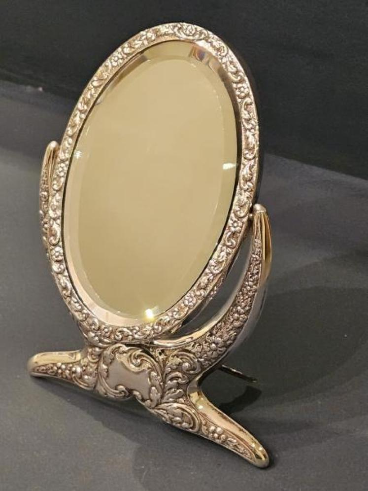 Unusual Edwardian Chester Silver Vanity Mirror - Image 4
