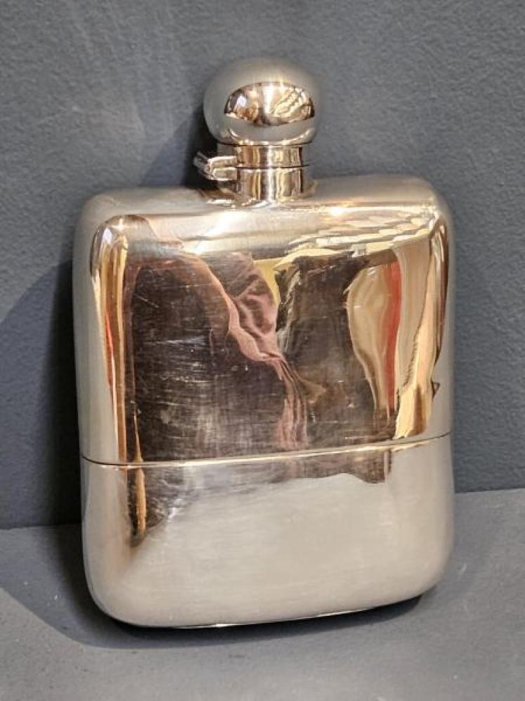 Large Victorian Silver Hip Flask with Drinking Cup - Image 1