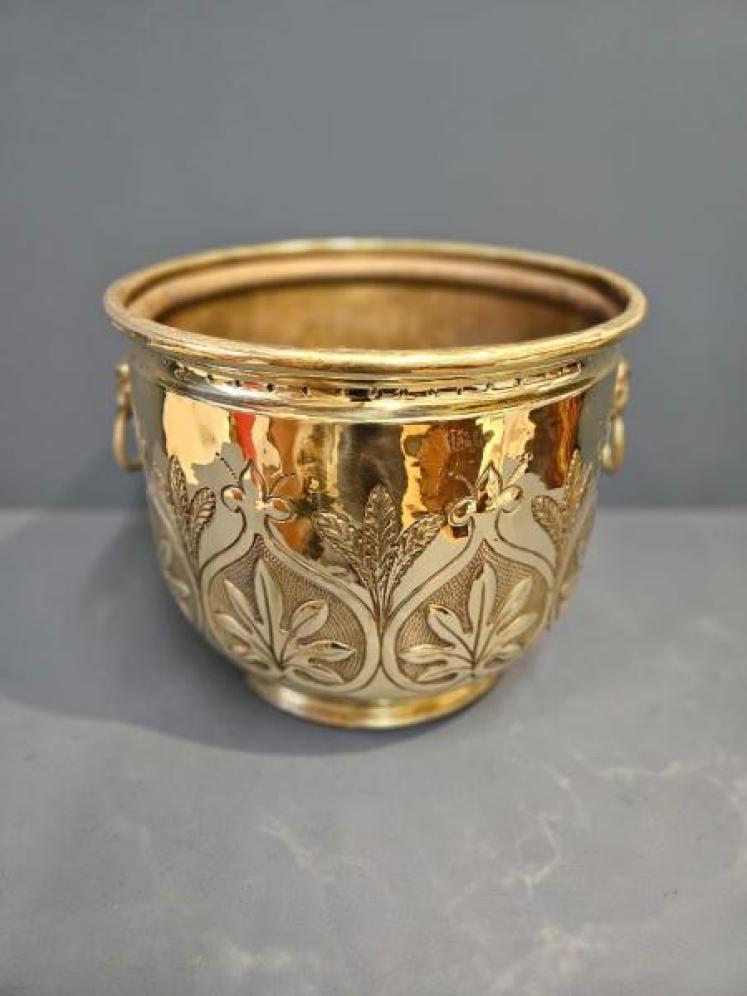 Large Victorian Brass Planter - Image 1