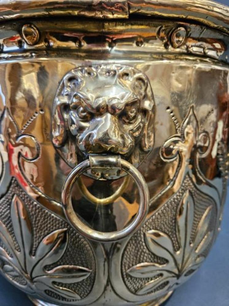 Large Victorian Brass Planter - Image 7