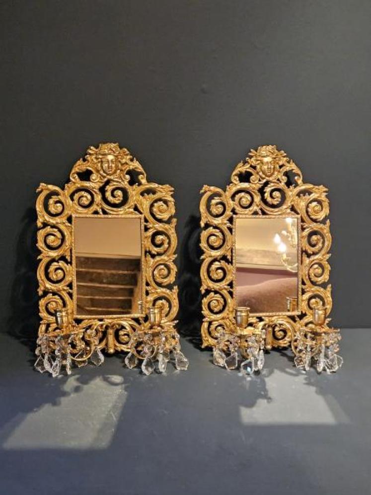 Pair of Victorian Gilt Mirror Back Wall Sconces - Image 1