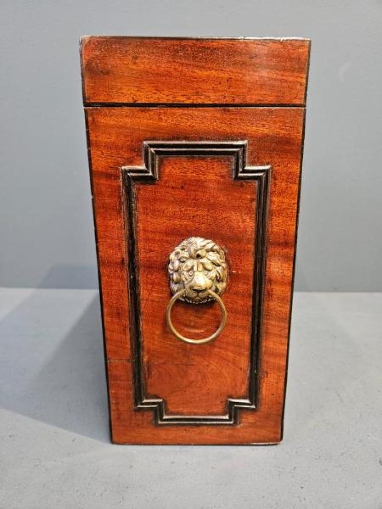 Georgian Mahogany Tantalus Box - Image 7