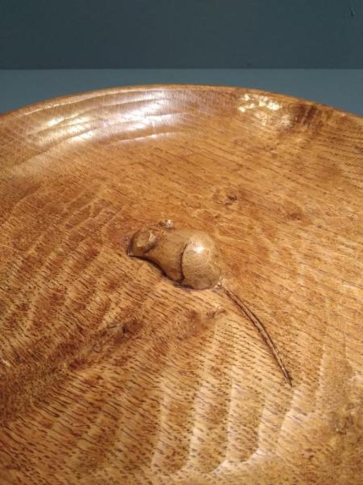 Large Thompson's of Kilburn Mouseman Adzed Oak Bowl  - Image 2