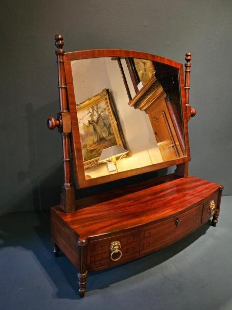 Regency Mahogany Toilet Mirror  - Image 3