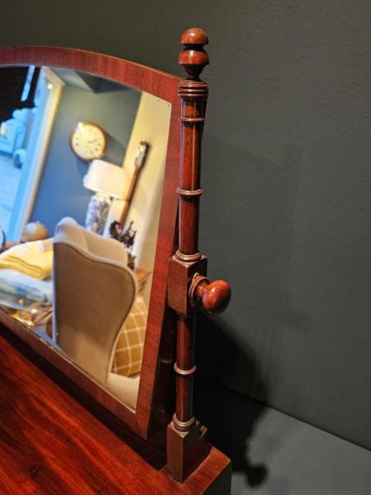 Regency Mahogany Toilet Mirror  - Image 4