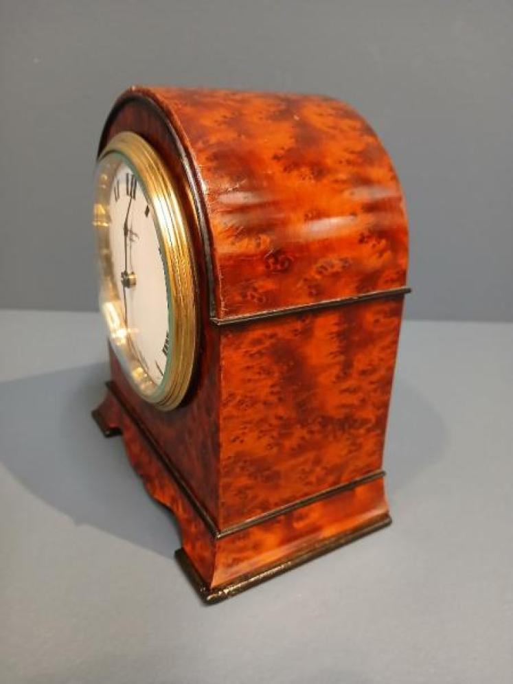 Small Edwardian Amboyna 8 Day Mantel Clock - Image 7