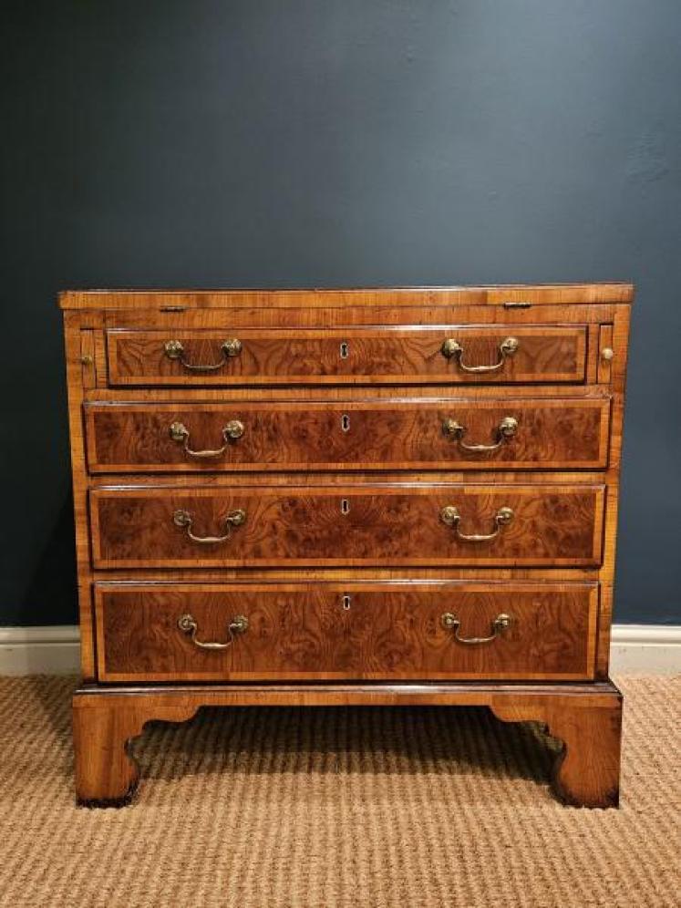 Fine George III Period Burr Yew Chest - Image 4