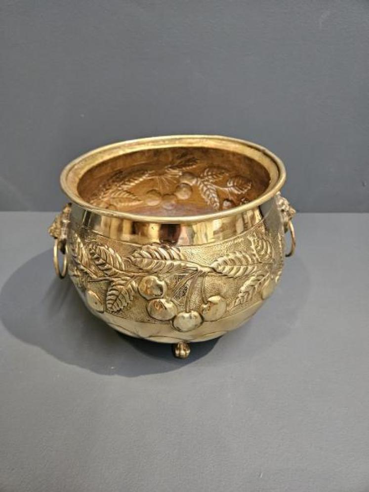Victorian Embossed Brass Planter - Image 2