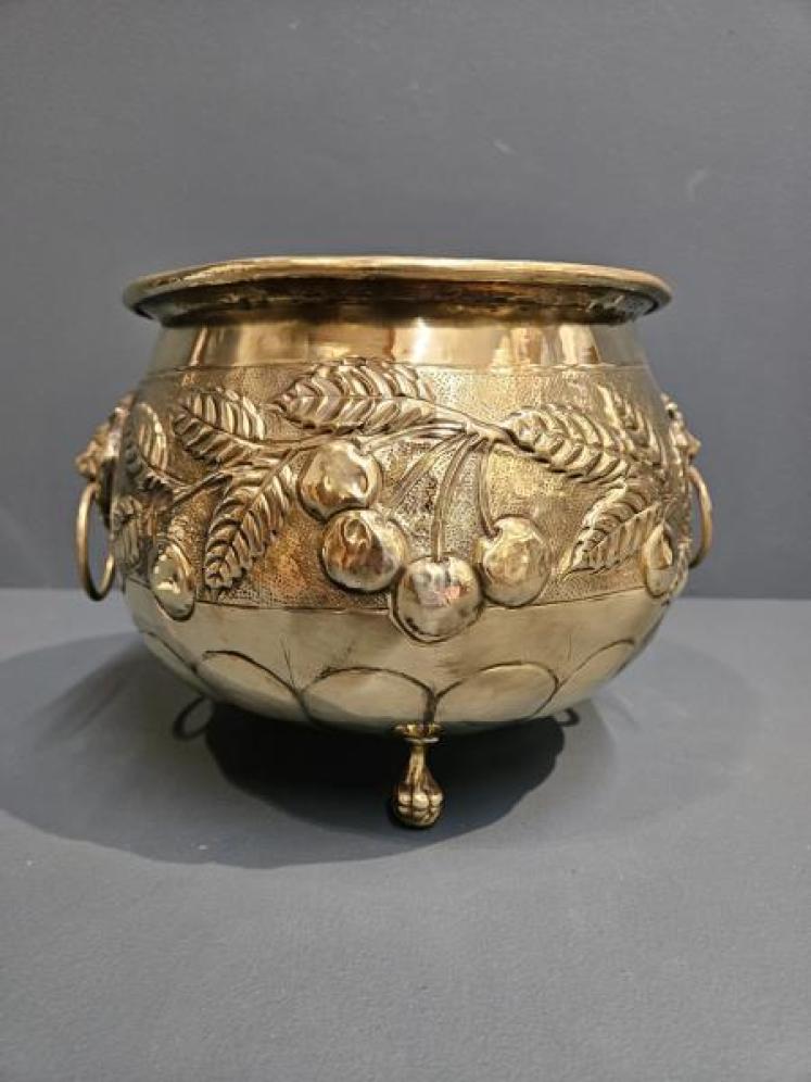 Victorian Embossed Brass Planter - Image 3
