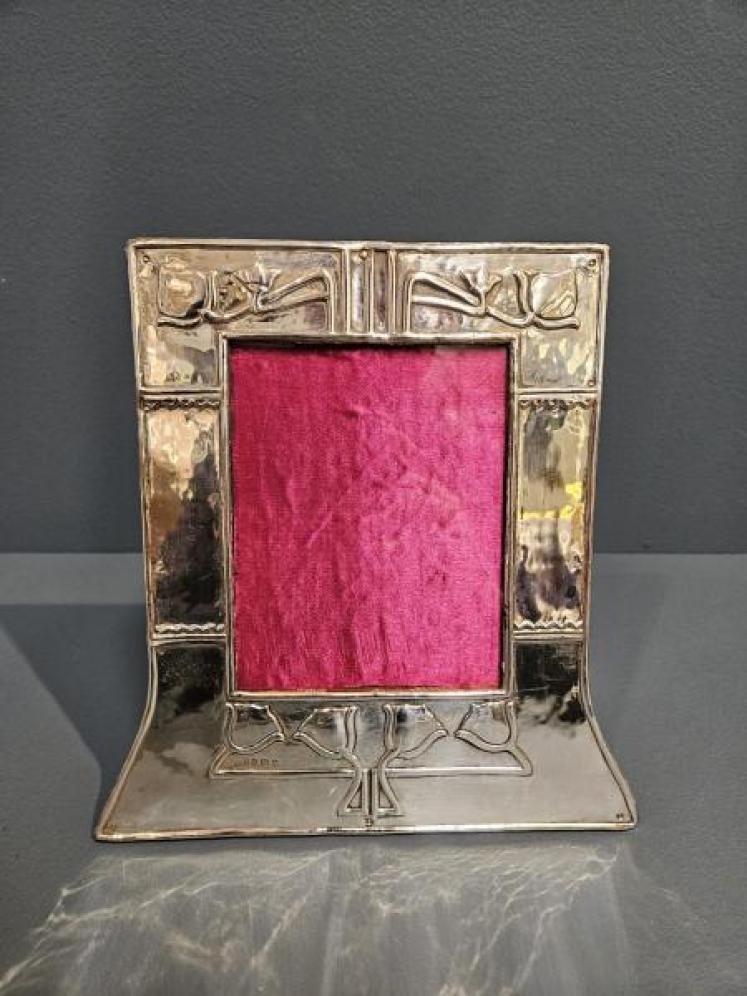 Outstanding Arts and Crafts Silver Photo Frame - Image 5