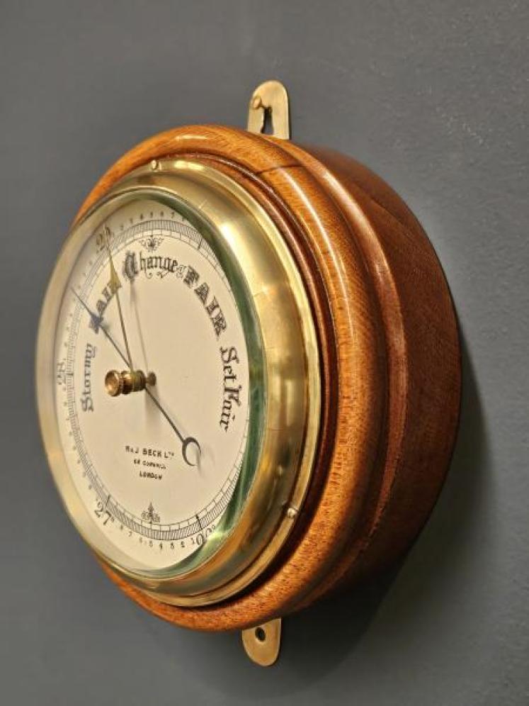 Superb Victorian Oak Cased Barometer by R & J Beck, London - Image 2