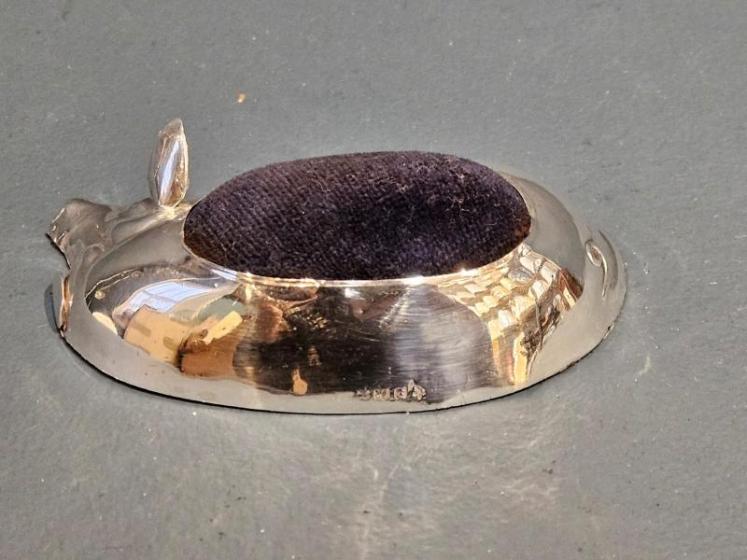 Rare Silver 'Sleeping Pig' Pin Cushion - Image 3