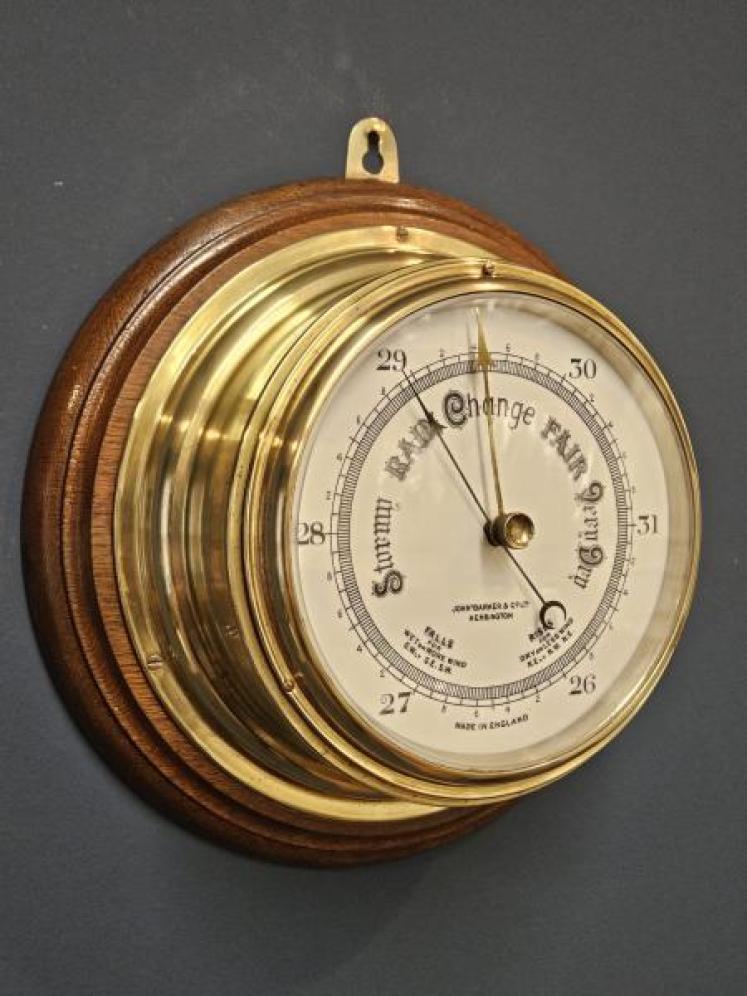 Victorian Brass Bulk Head Ships Barometer - Image 5