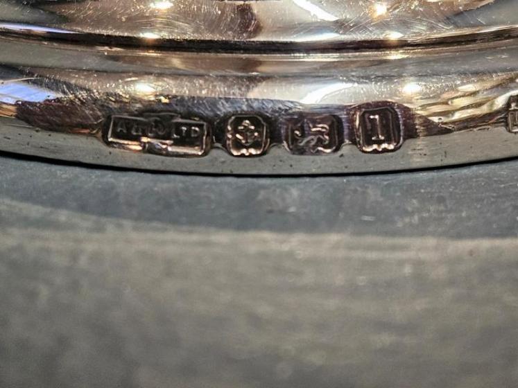 Edwardian Aspreys Cast Silver Table Bell - Image 5