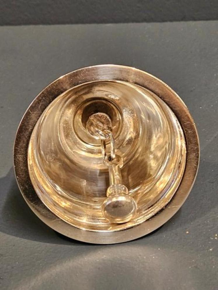 Edwardian Aspreys Cast Silver Table Bell - Image 6