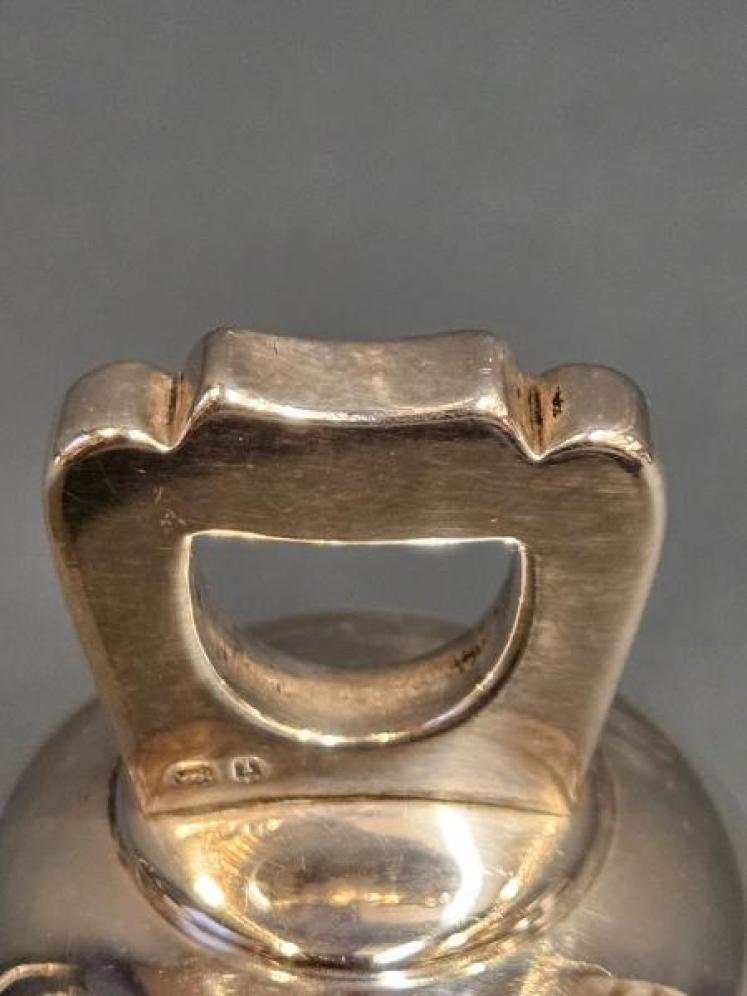 Edwardian Aspreys Cast Silver Table Bell - Image 7