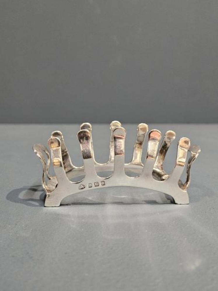 Unusual Silver Wishbone Toast Rack - Image 2