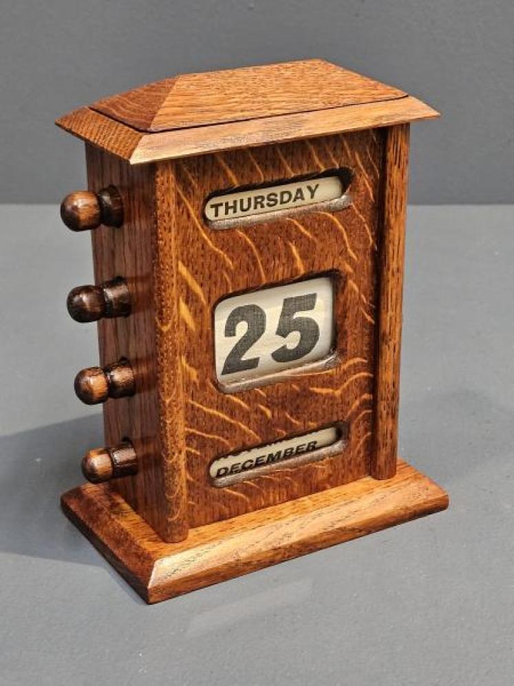 Edwardian Oak Perpetual Calendar - Image 1