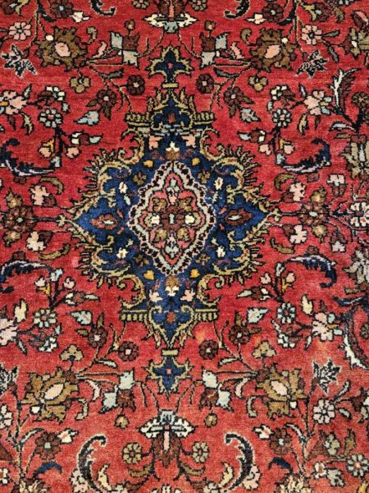 7' x 4' Antique ' Lilian' Persian Pure Wool Rug  - Image 7