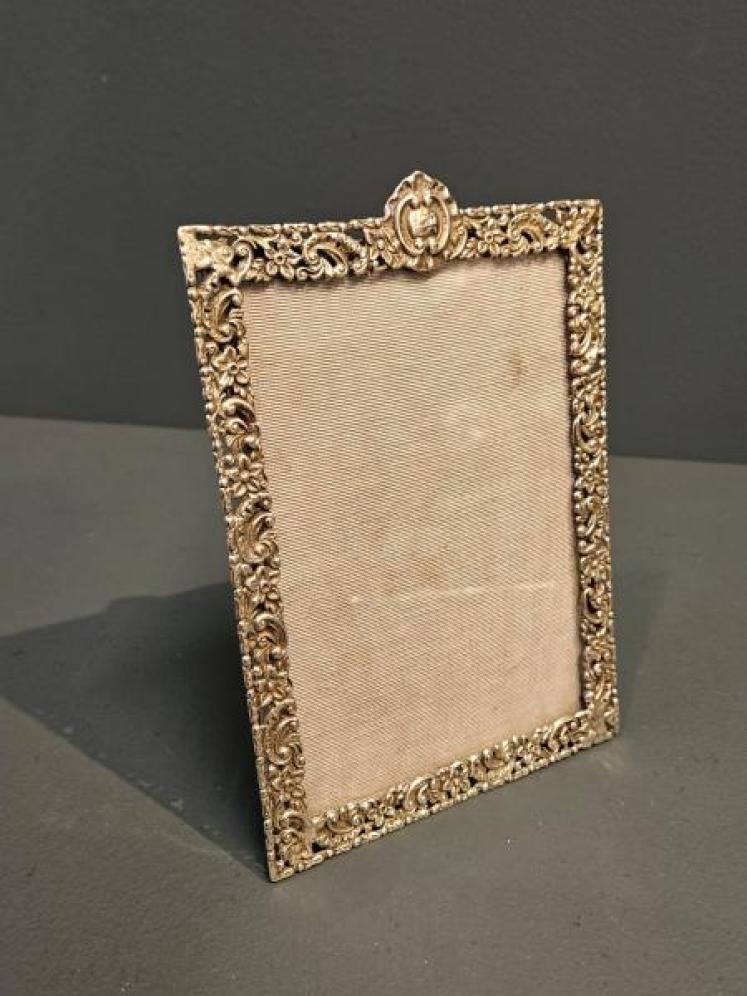 Victorian Cast Silver Photo Frame  - Image 2