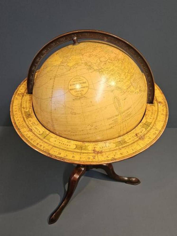 1930's 12" Floor Standing Globe - Image 5