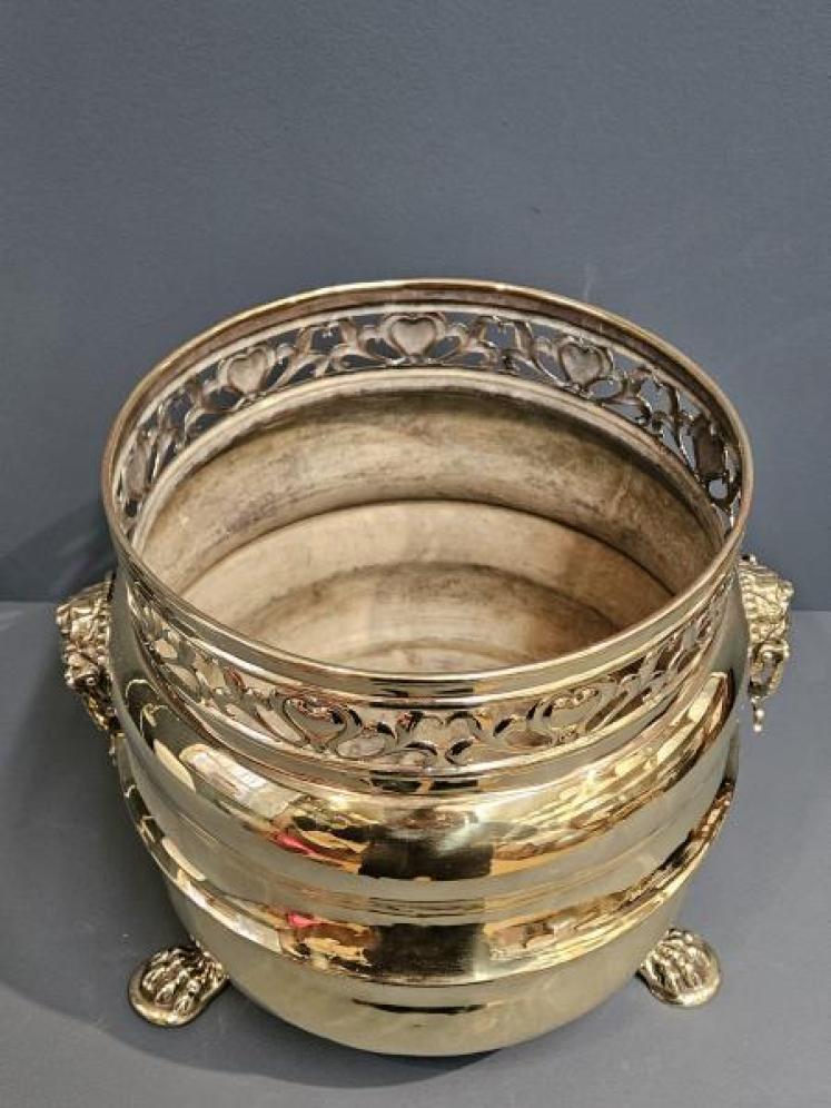 Large Victorian Brass Planter - Image 6