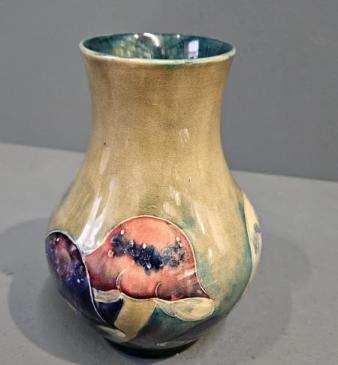 Early Moorcroft Claremont Vase