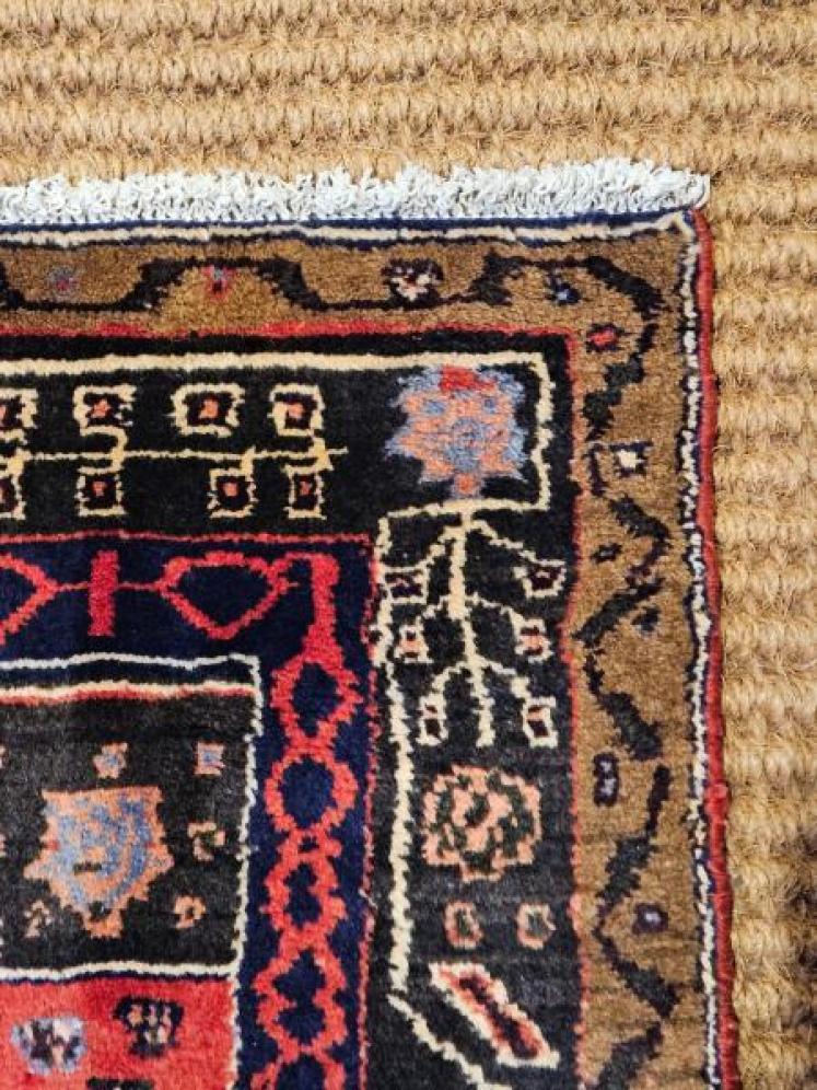 Persian Pure Wool Rug - Image 4