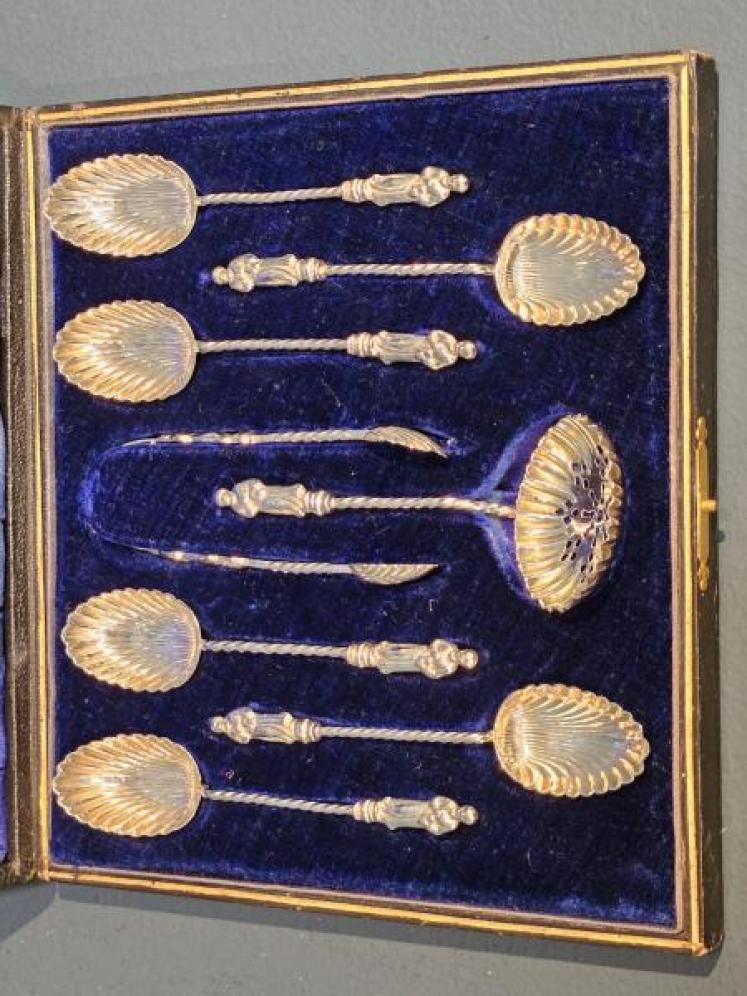 Victorian Silver Tea Spoons with Strainer and Tongs - Image 7