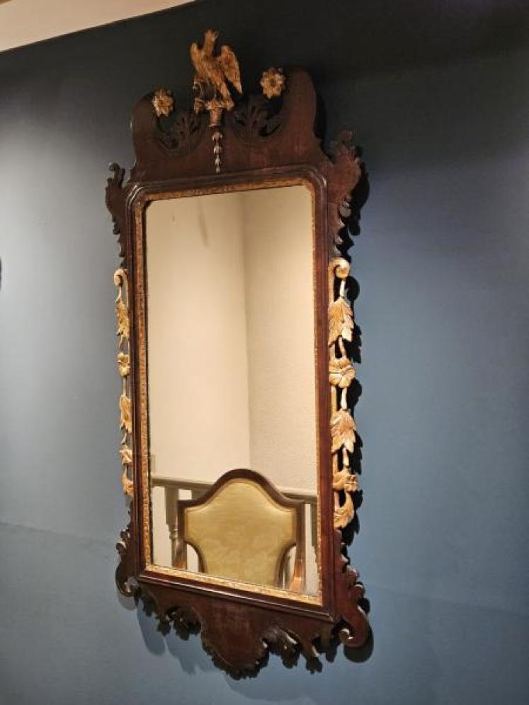 George III Mahogany and Parcel Gilt Mirror - Image 2