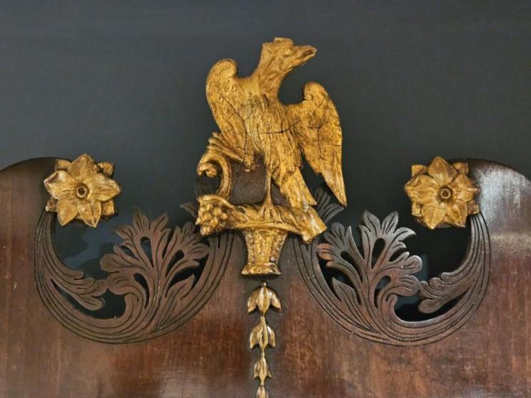 George III Mahogany and Parcel Gilt Mirror - Image 4
